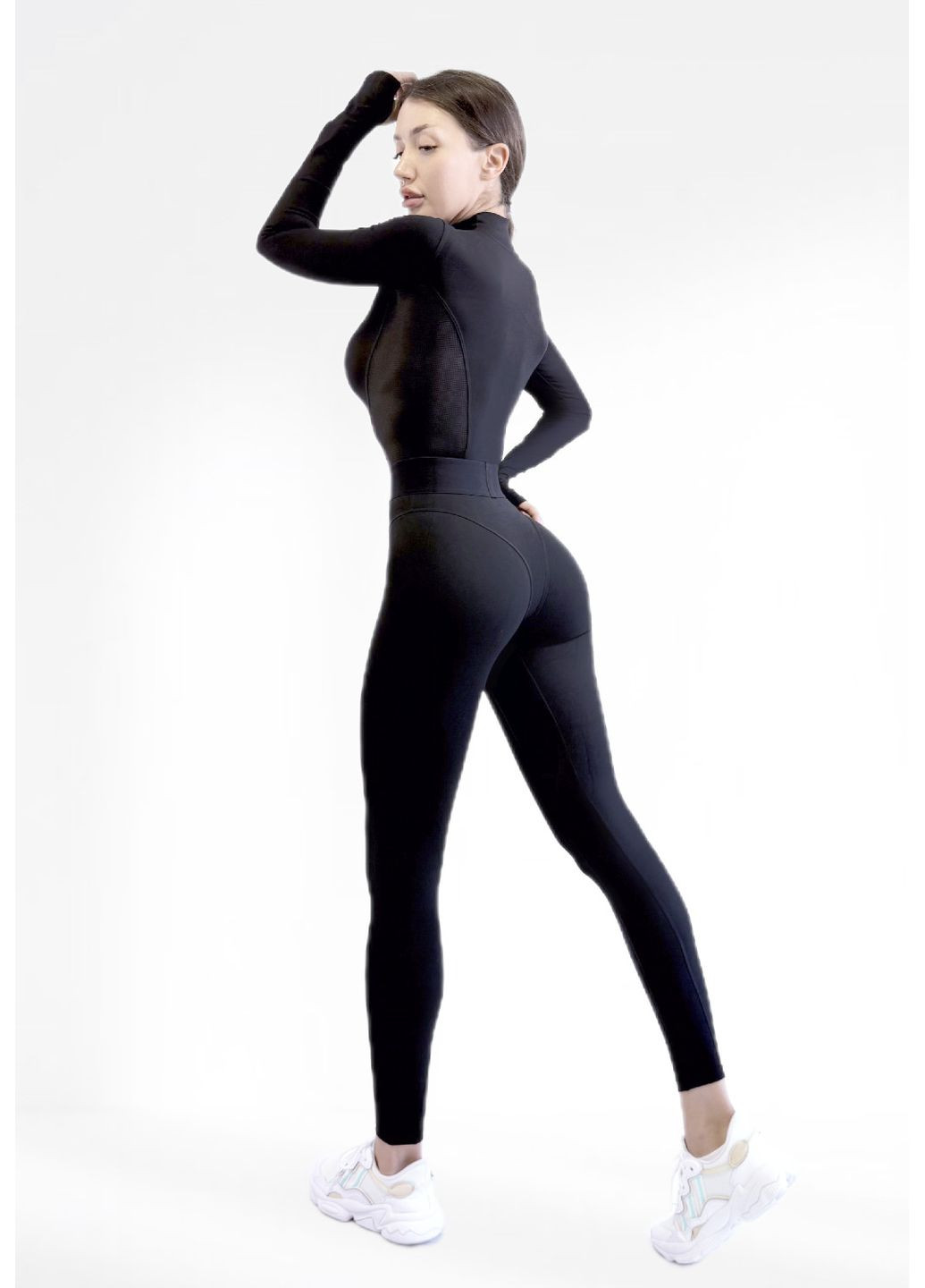 Спортивний жіночий комбінезон для гімнастики йоги фітнесу LILAFIT комбінезон-брюки чорний спортивний нейлон
