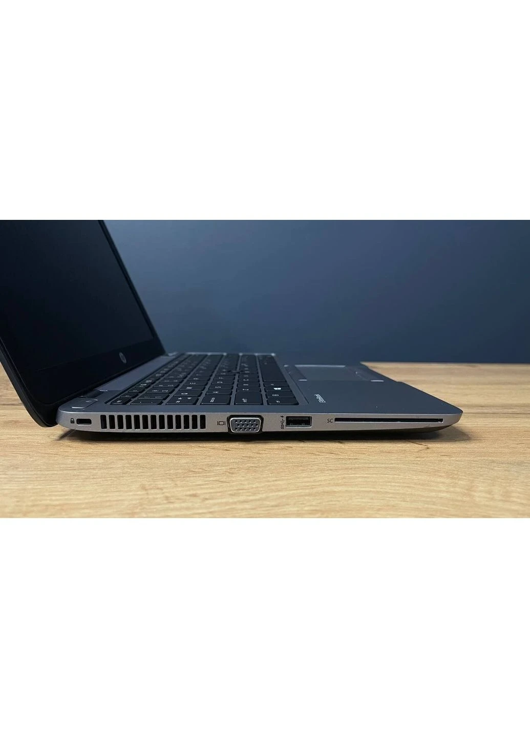 Нетбук EliteBook 820 G2 / 12.5" (1366x768) TN / intel Core i5-5300U (2 (4) ядра по 2.3 - 2.9 GHz) / 8 GB DDR3 / 480 GB SSD / HP (398130943)