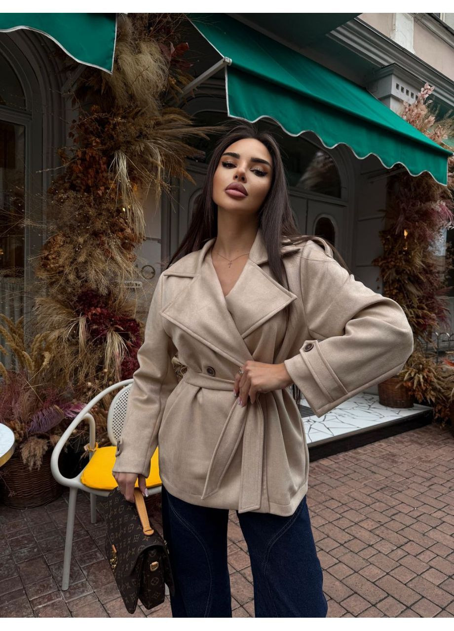 Светло-бежевое демисезонное Женское тренч-пальто из замши. оверсайз Avanti