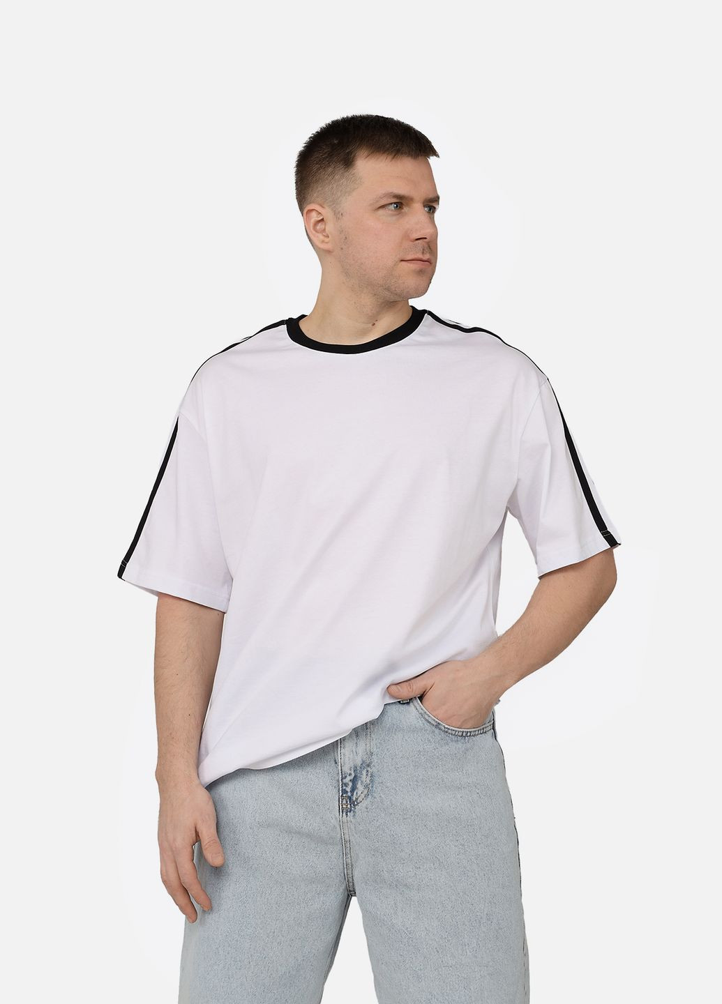 Белая футболка с коротким рукавом мужская цвет белый цб-00271699 Yuki