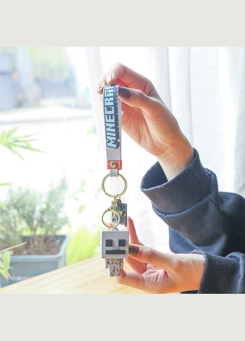 Майнкрафт брелок minecraft креативный брелок для ключей серый аксессуар Shantou (285710769)