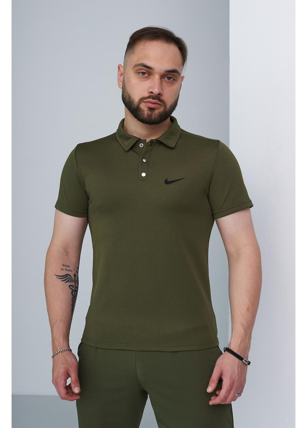 Оливковая (хаки) футболка-базовое поло с логотипом найк для мужчин Vakko