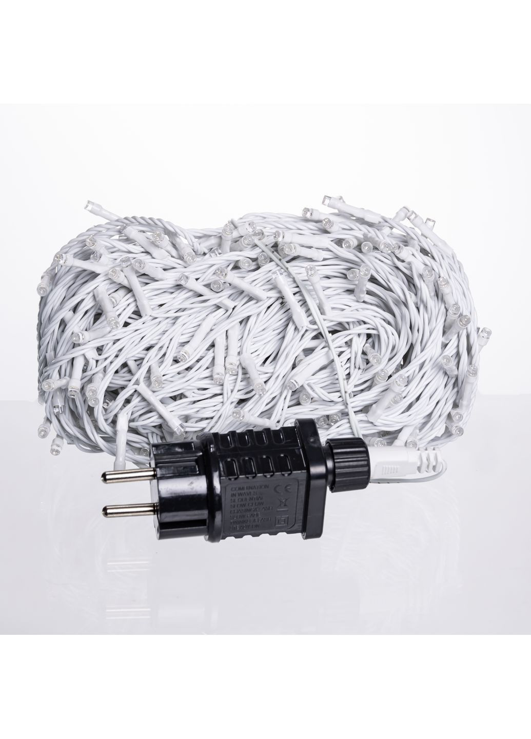 Гірлянда Нитка вулична 300 LED 30 м від мережі біла нитка, синій GarlandoPro CF300L30MWBL No Brand (364684970)