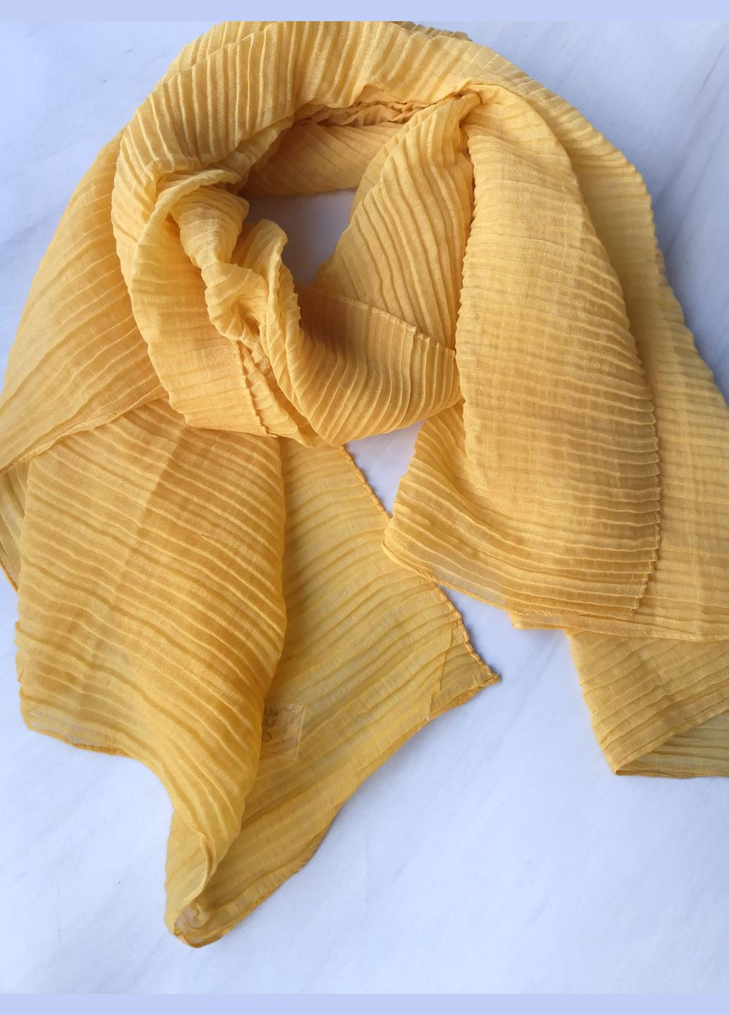 Шарф-палантин жіночий весна-осінь плісерований однотонний 184х92см No Brand (317973615)