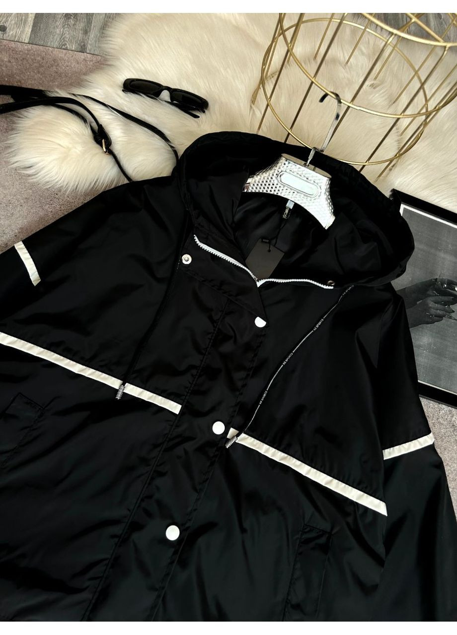 Жіноча вітровка з капюшоном та контрастними вставками Україна (352769271}