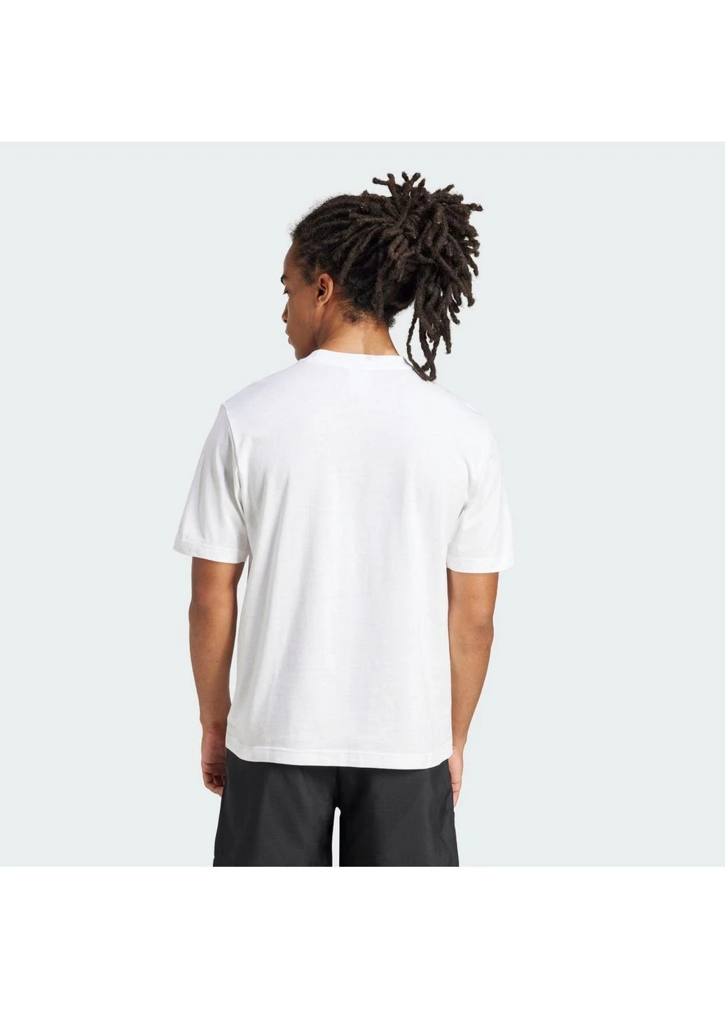 Белая футболка essentials small logo single jersey white jf1092 adidas
