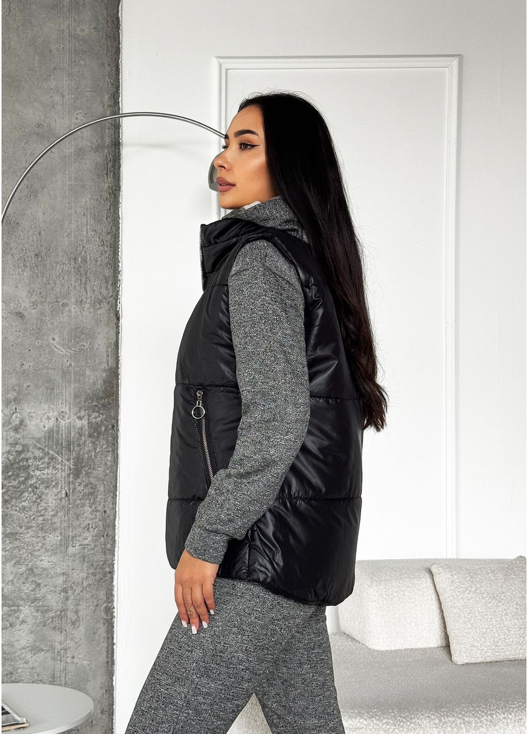 Стильний утеплений жилет без капюшона InFashion Жилет (364846287)