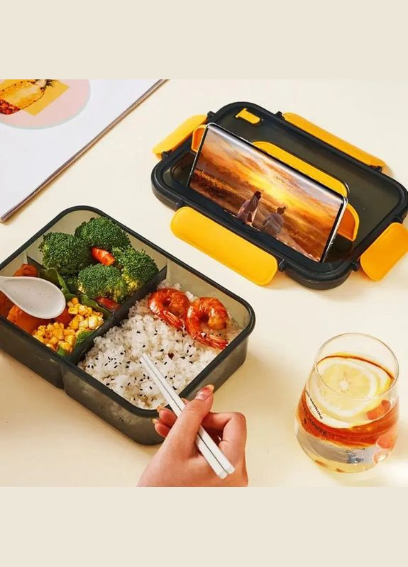 Ланчбокс однорівневий на 3 відсіки з ложкою й паличками для їжі Supretto (297442987)