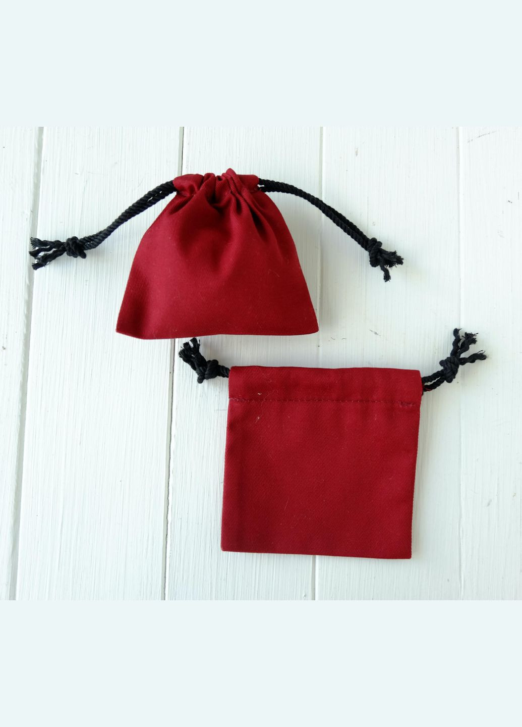 Эко мешочек саржа, хлопок 10х10 см для хранения аксессуаров и украшений бордовый. No Brand (348359972)