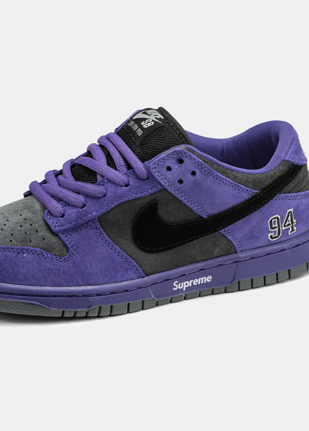 Фиолетовые демисезонные кроссовки мужские и женские nike sb dunk low x supreme purple | найк сб данк фиолетовые No Brand