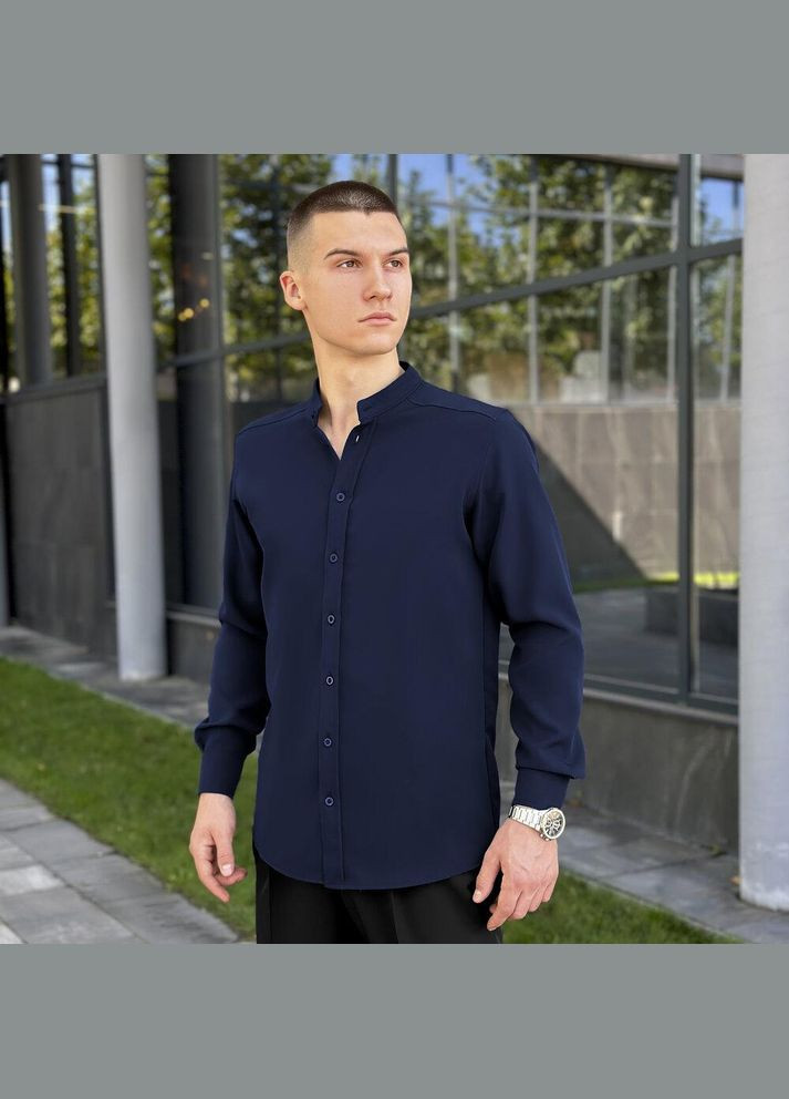 Чоловіча однотонна сорочка з довгим рукавом темно-синя No Brand (341306105)