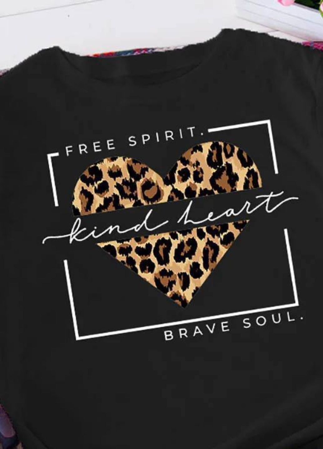 Базова футболка з малюнком Allthings - (330035178)