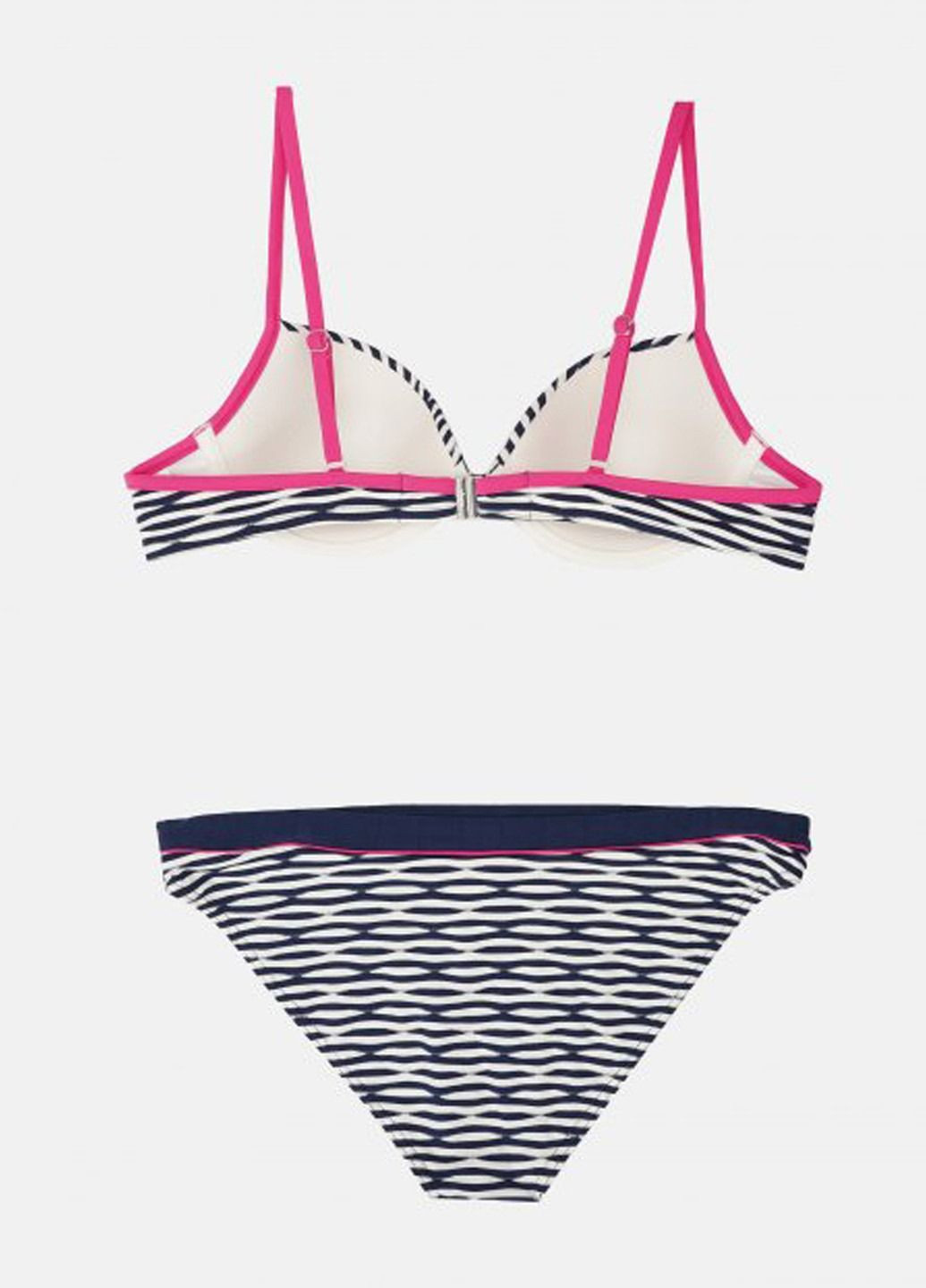 Белый демисезонный купальник Triumph