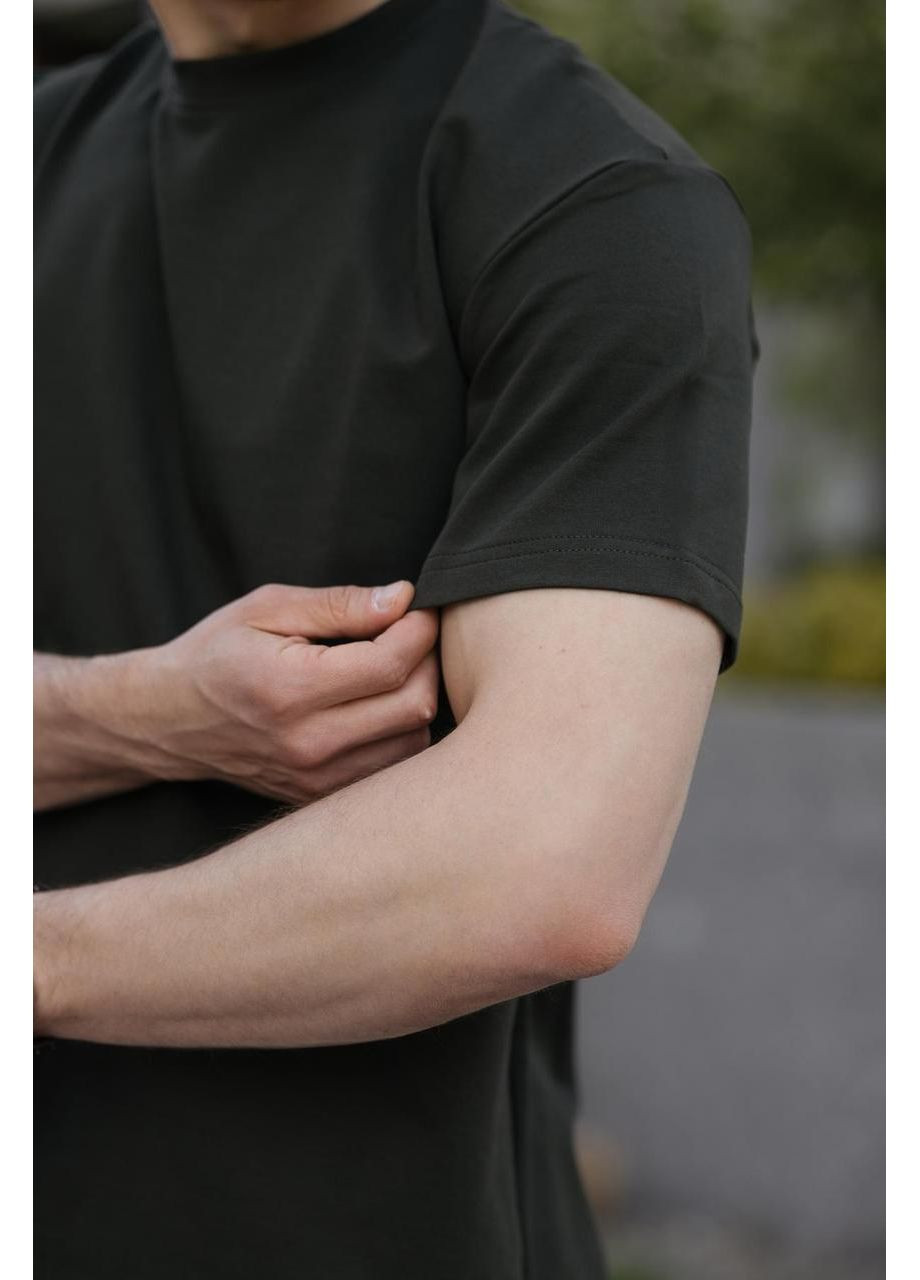 Легкий модний літній костюм для чоловіка, трикотажний зручний вільний комплект: шорти, футболка, - якість топ Intruder (359381165)