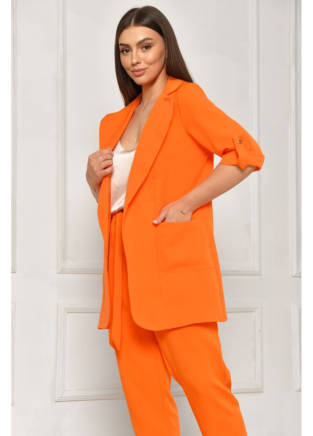 Оранжевый женский пиджак женский однотонный оранжевого цвета Let's Shop однотонный - демисезонный