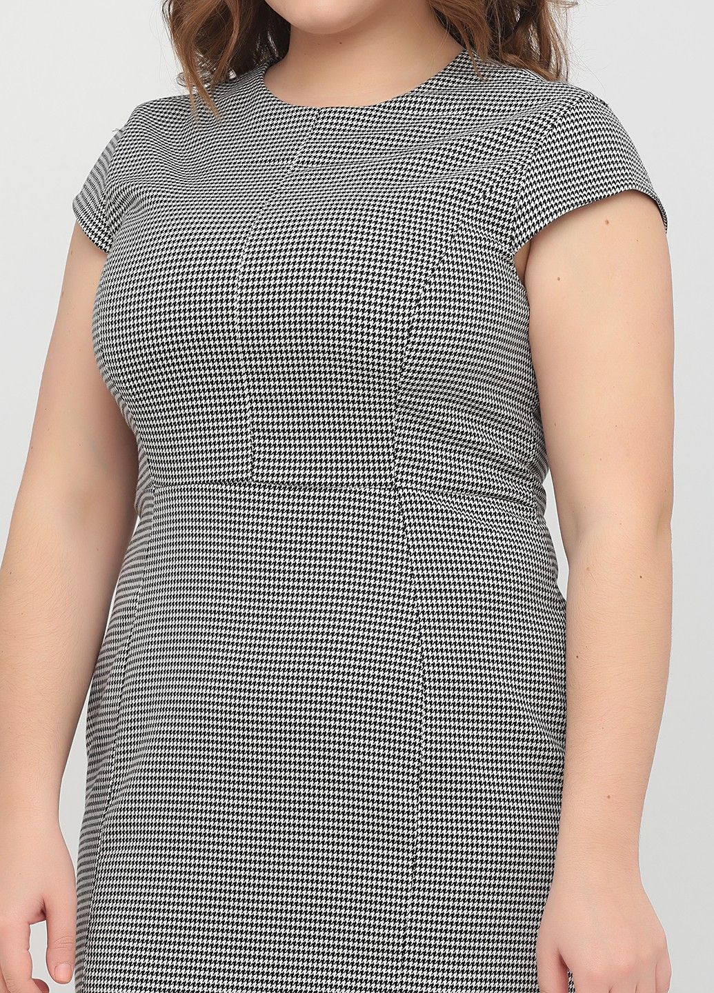 Білий кежуал сукня H&M з візерунком "гусяча лапка"