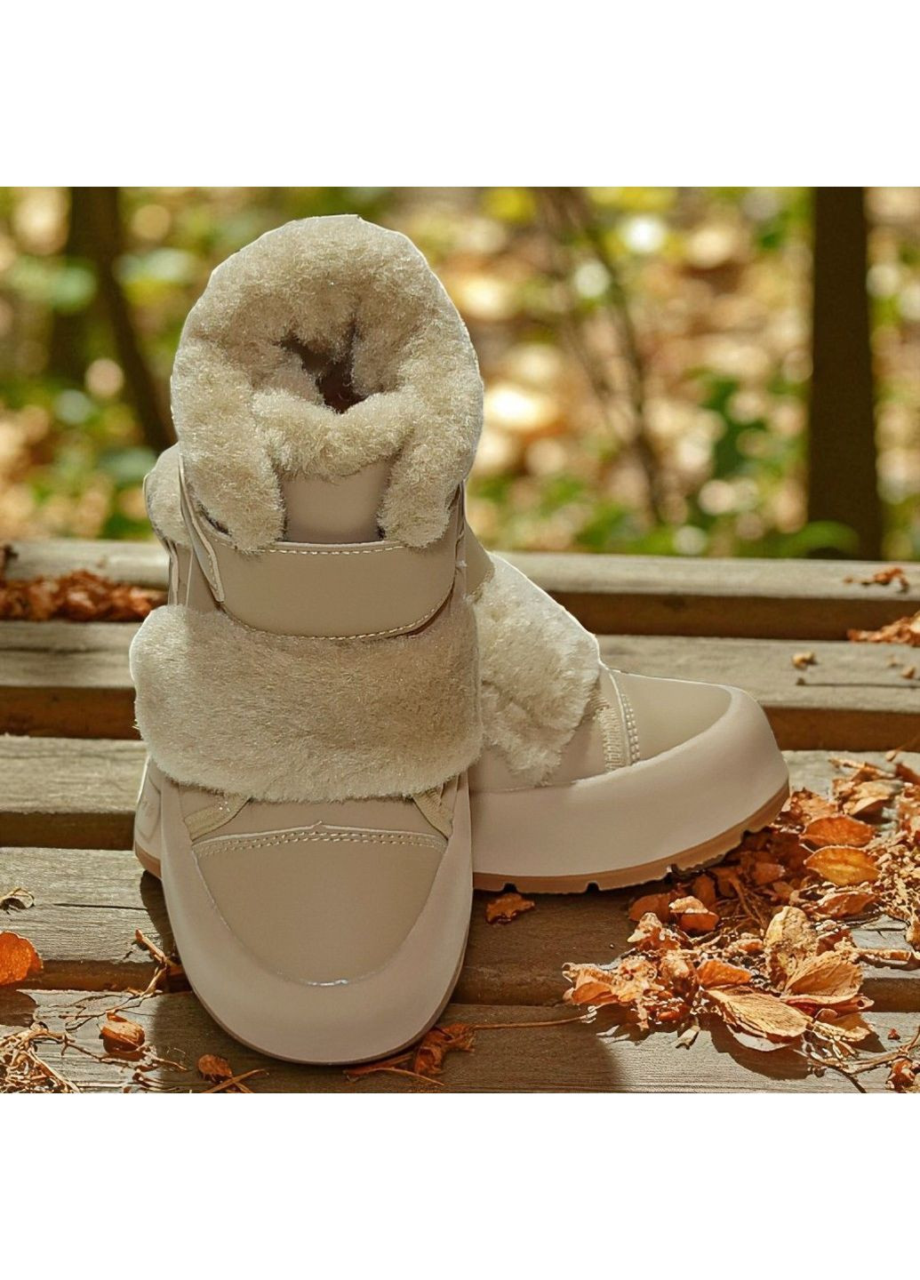 Бежевые зимние ботинки на липучках дутики на овчине утепленные хайтопы на зиму для девочки подростка Tom.M на липучке