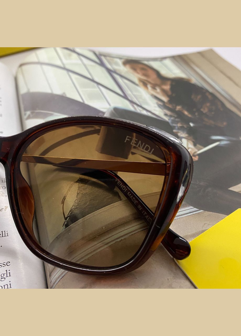 Брендовые женские солнечные очки (3220) brown No Brand (322156691)