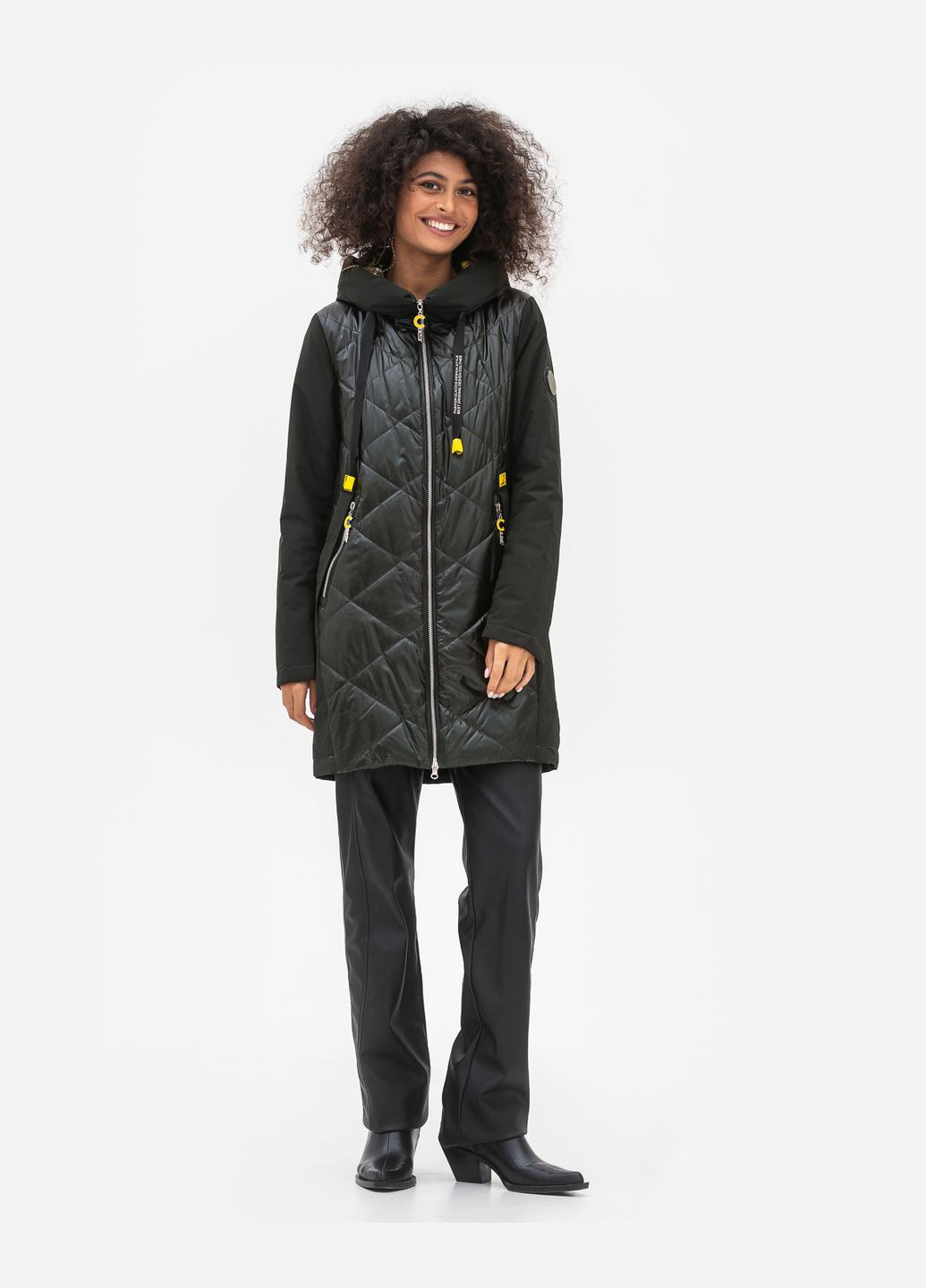 Темно-зеленая демисезонная куртка с капюшоном модель Visdeer 070