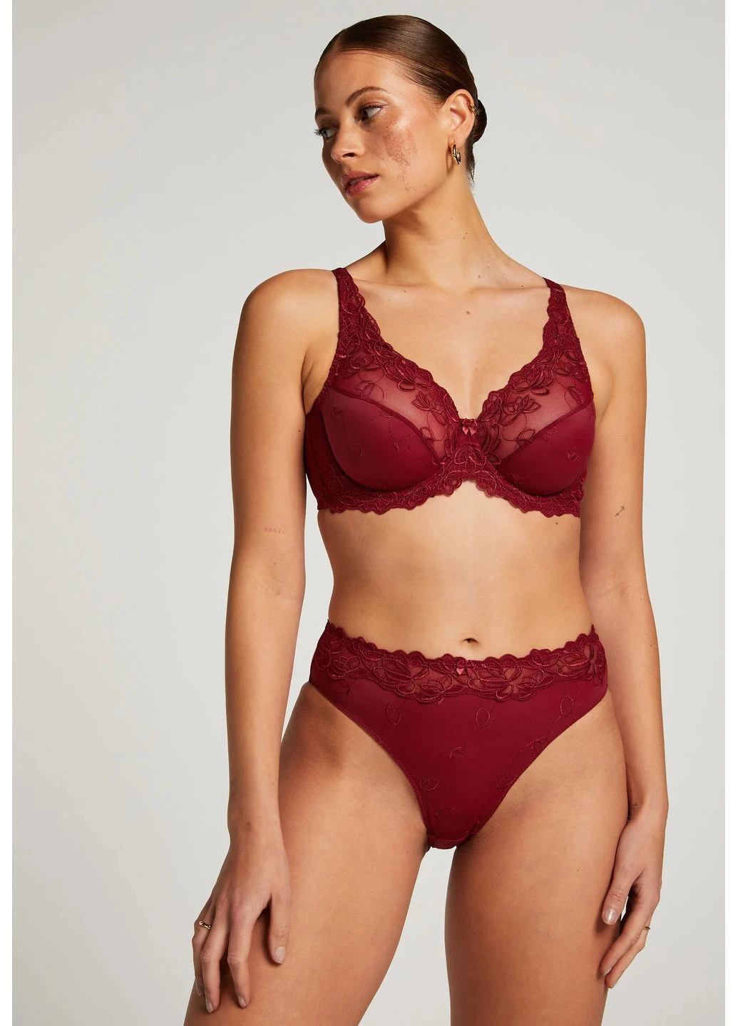Бордовий бюстгальтер бордовий Hunkemoller