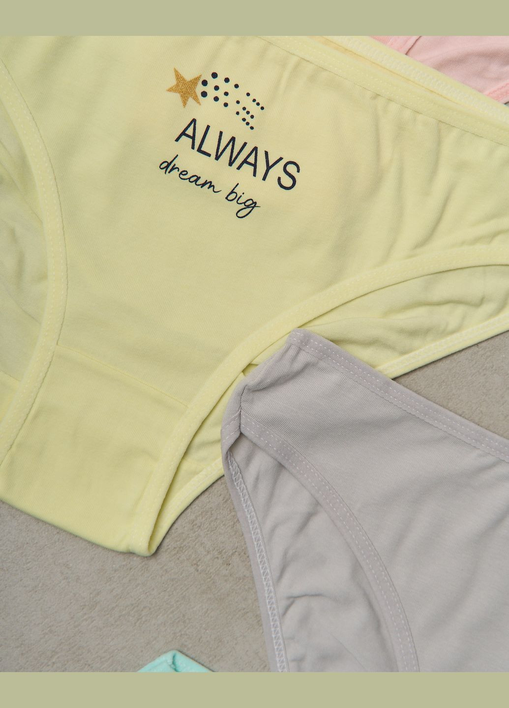 Жіночі пастельні трусики 5 шт. Nicoletta (322126829)