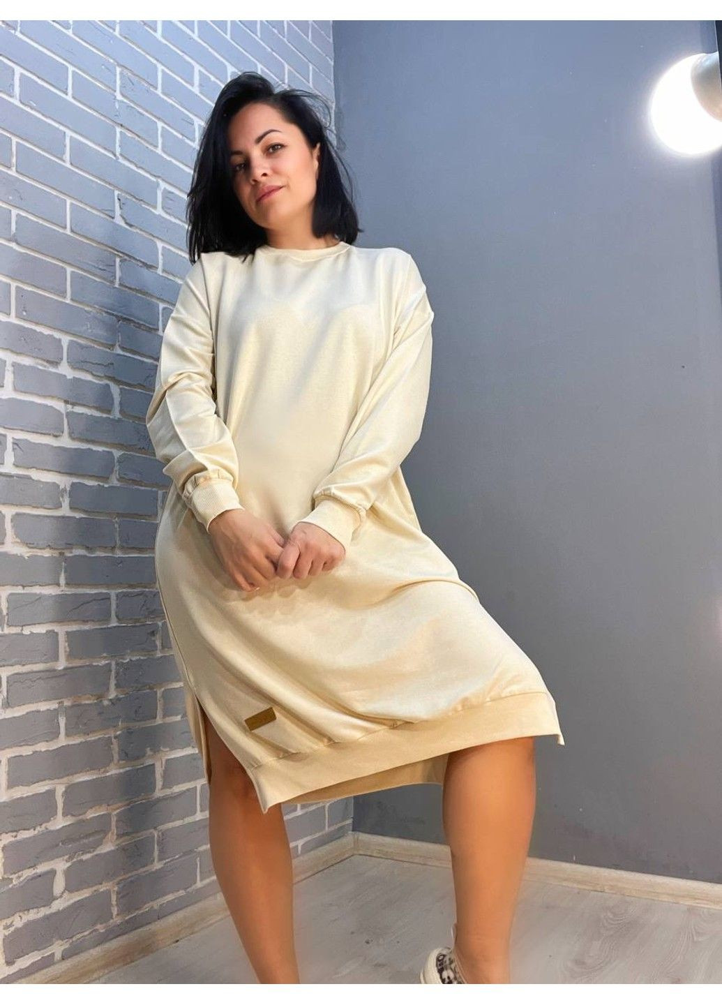 Молочна сукня жіноча my city 8211 спортивна середня довжина розрізи знизу резинка No Brand