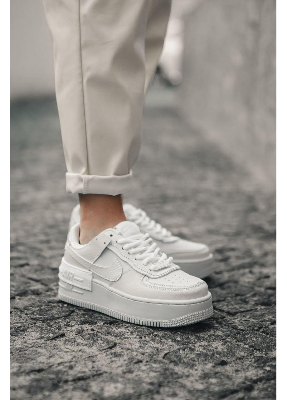 КРОССОВКИ ЖЕНСКИЕ NIKE AIR FORCE 1 SHADOW WHITE НАЙК АИР ФОРС 1 БЕЛЫЕ No Brand белые демисезоны (392000871)