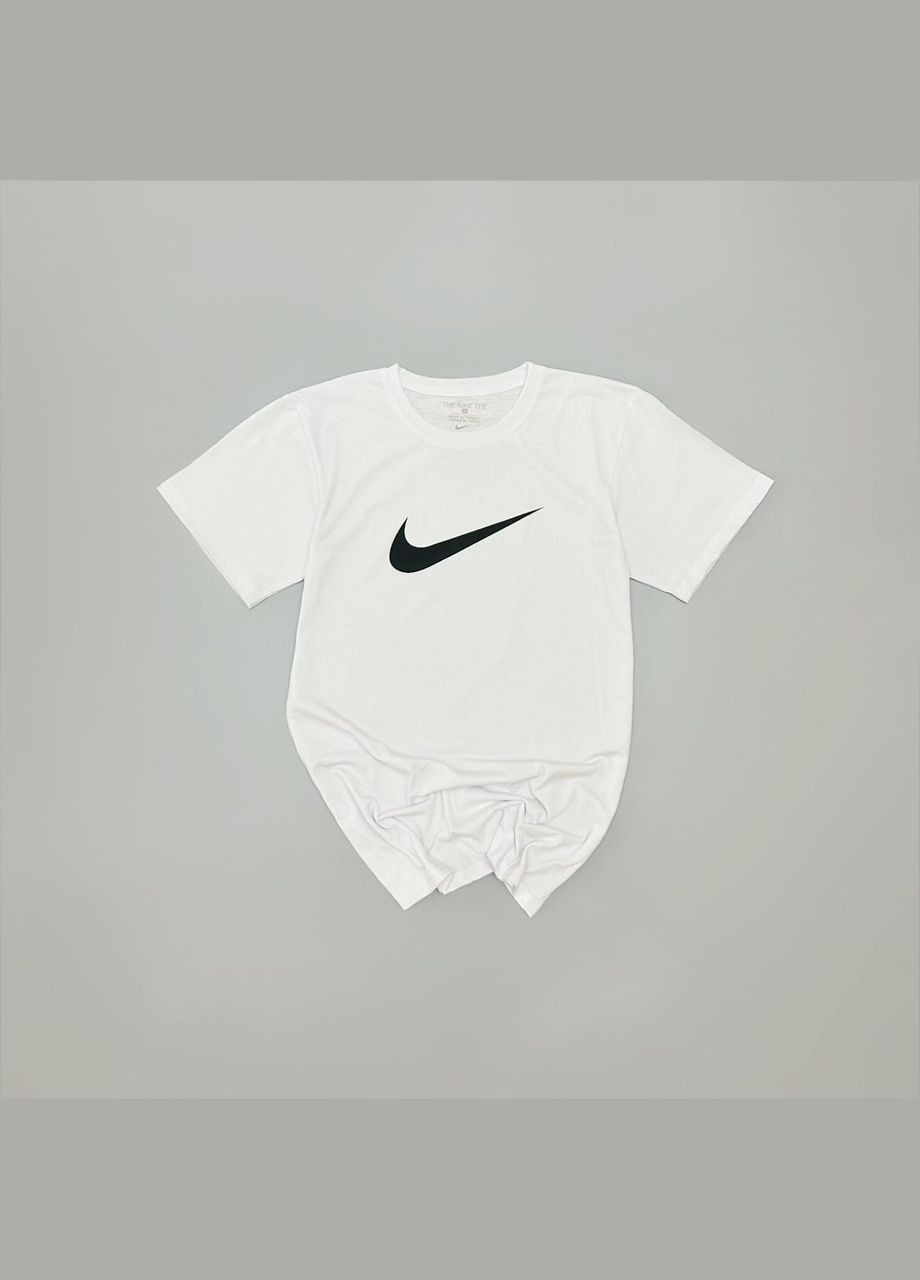 Біла стильна чоловіча літня футболка біла з коротким рукавом No Brand