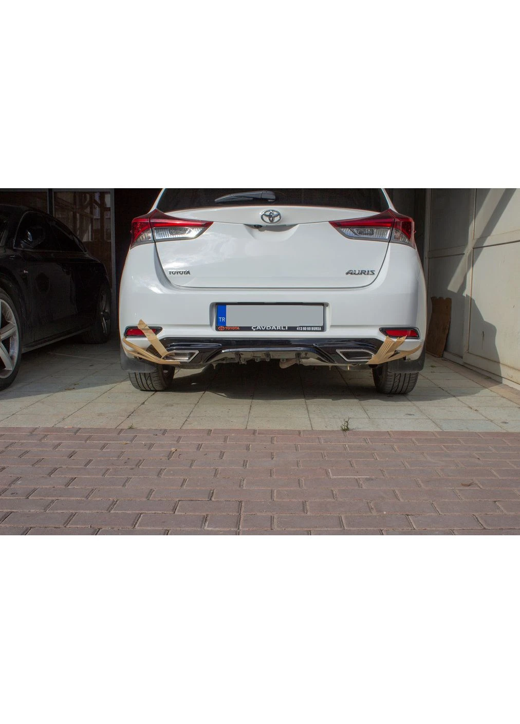 Дифузор на задній бампер (2016-2018, під фарбування) для Toyota Auris рр Meliset (389786214)