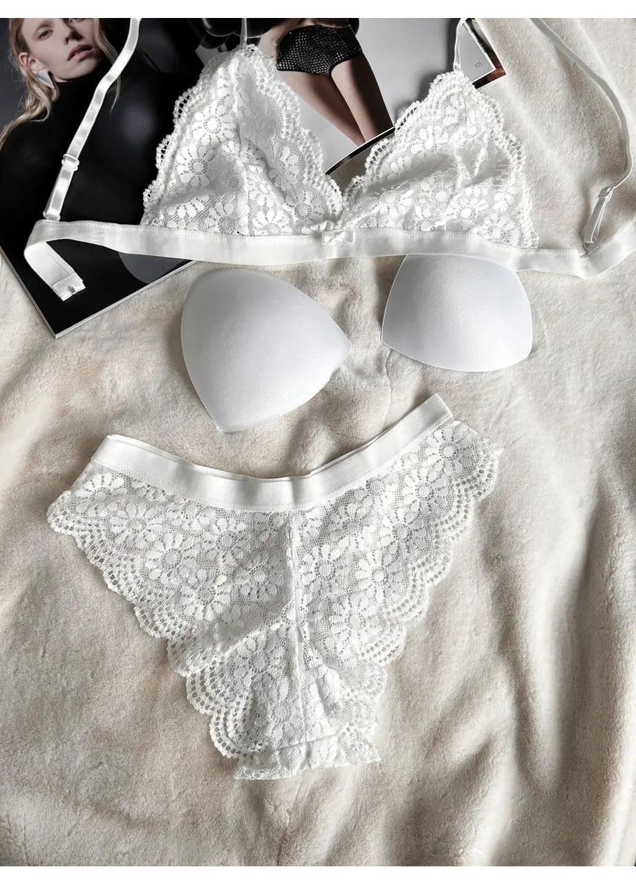 Белый демисезонный кружевной комплект белья чашка в(с) Biweier