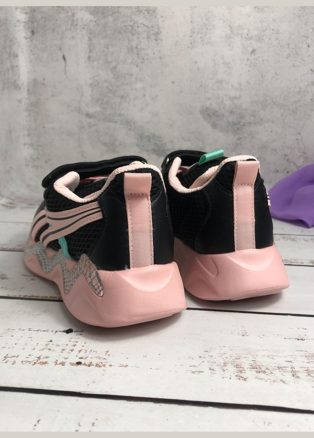 Чорні всесезонні кросівки дитячі для дівчинки kimbo-o чорний (102) Kimboo