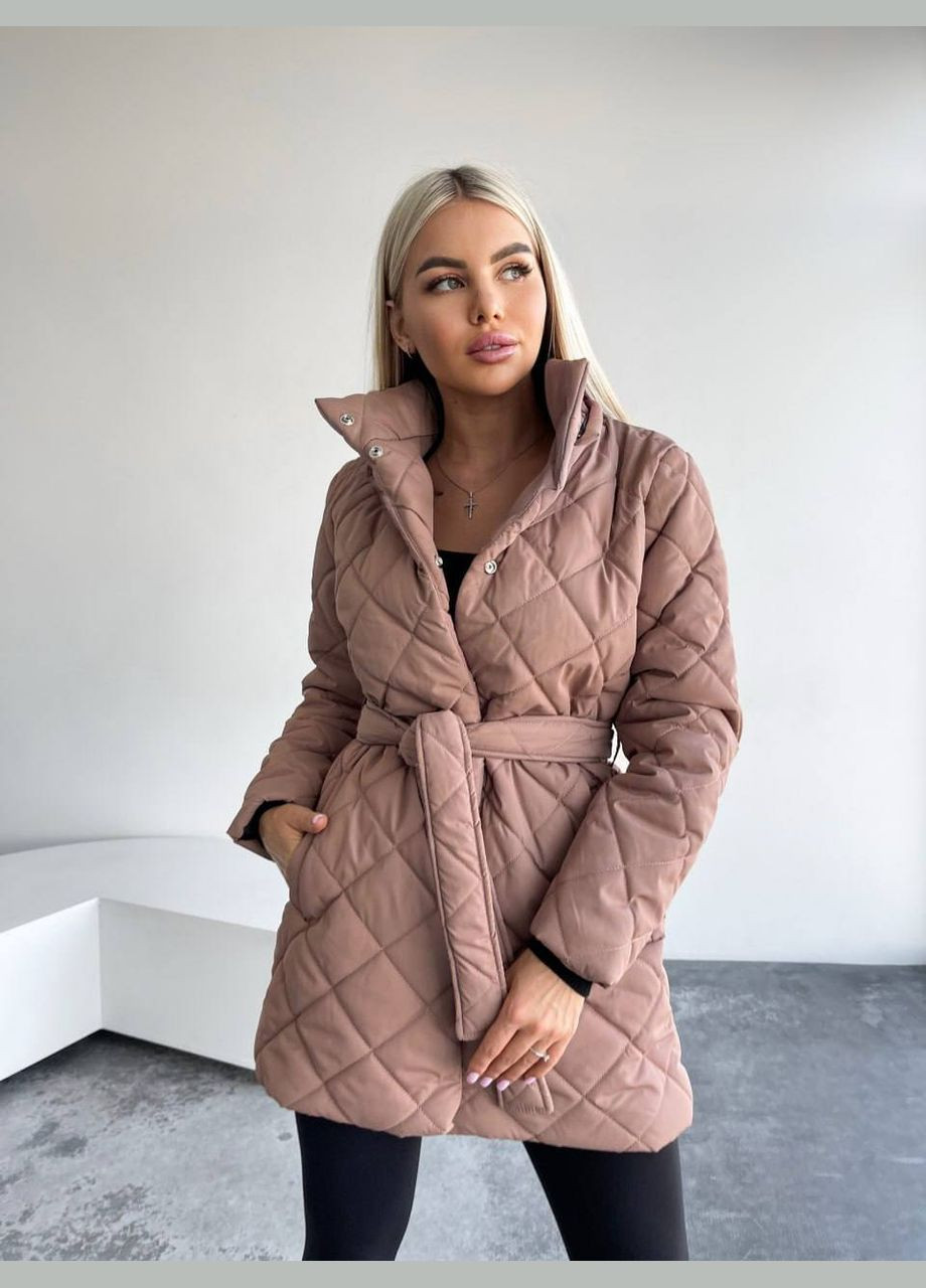 Бежевая зимняя женская теплая куртка с капюшоном цвет светло-бежевый New Trend