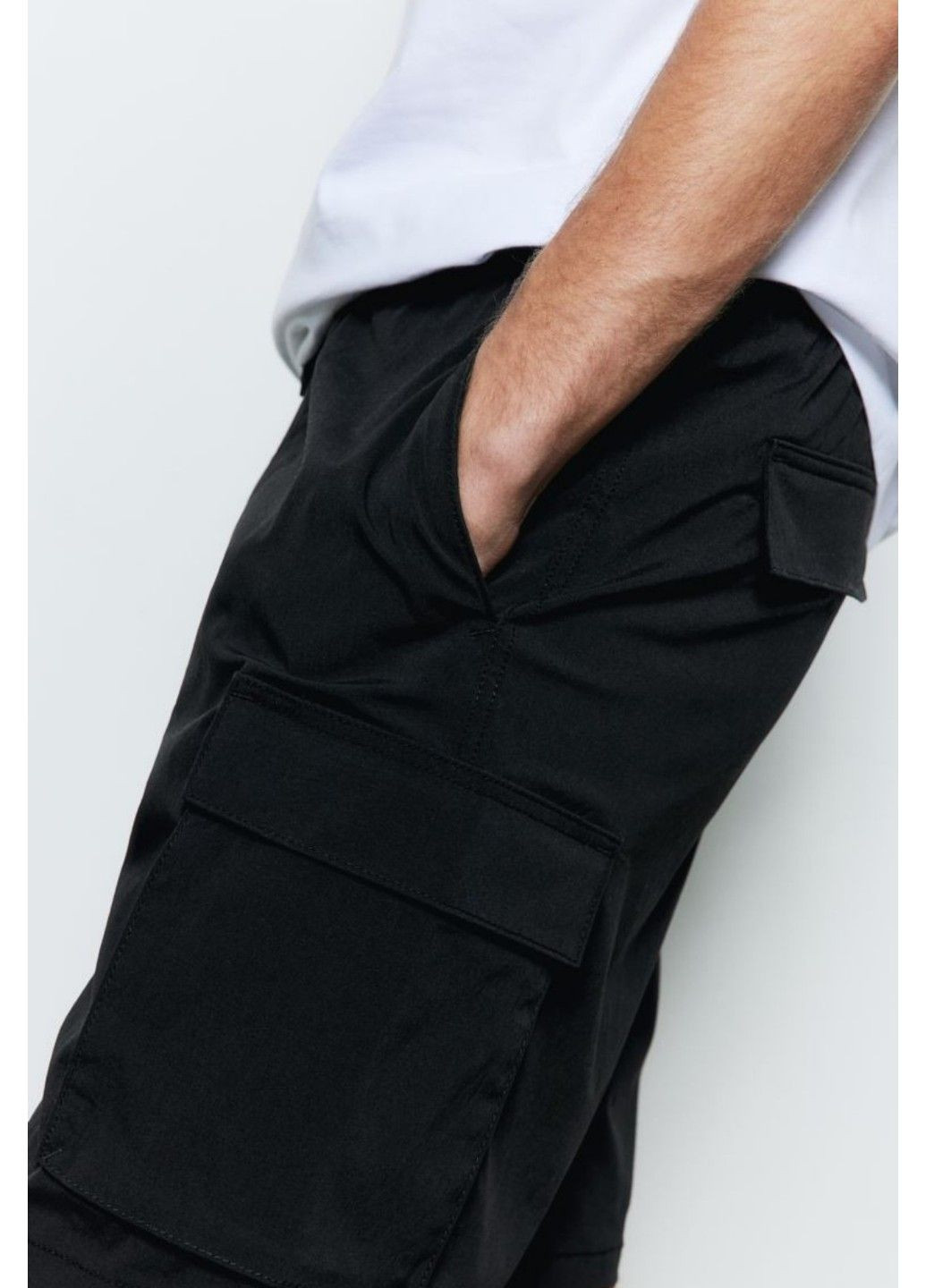 Мужские нейлоновые шорты карго Regular Fit (56915) S Черные H&M (290704956)