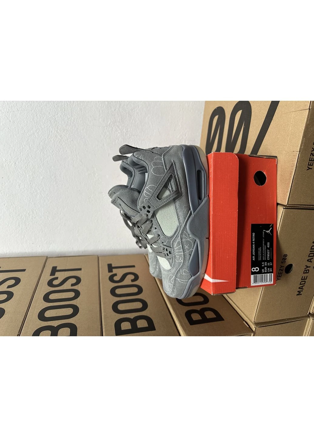 КРОССОВКИ ЖЕНСКИЕ NIKE AIR JORDAN 4 X KAWS GREY PREMIUM НАЙК АИР ДЖОРДАН СЕРЫЕ No Brand серые демисезоны (392020680)