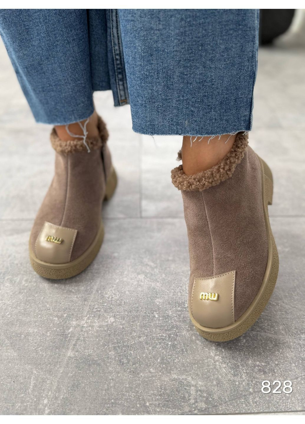 Зимние стильные женские ботинки No Brand без декора из натуральной замши