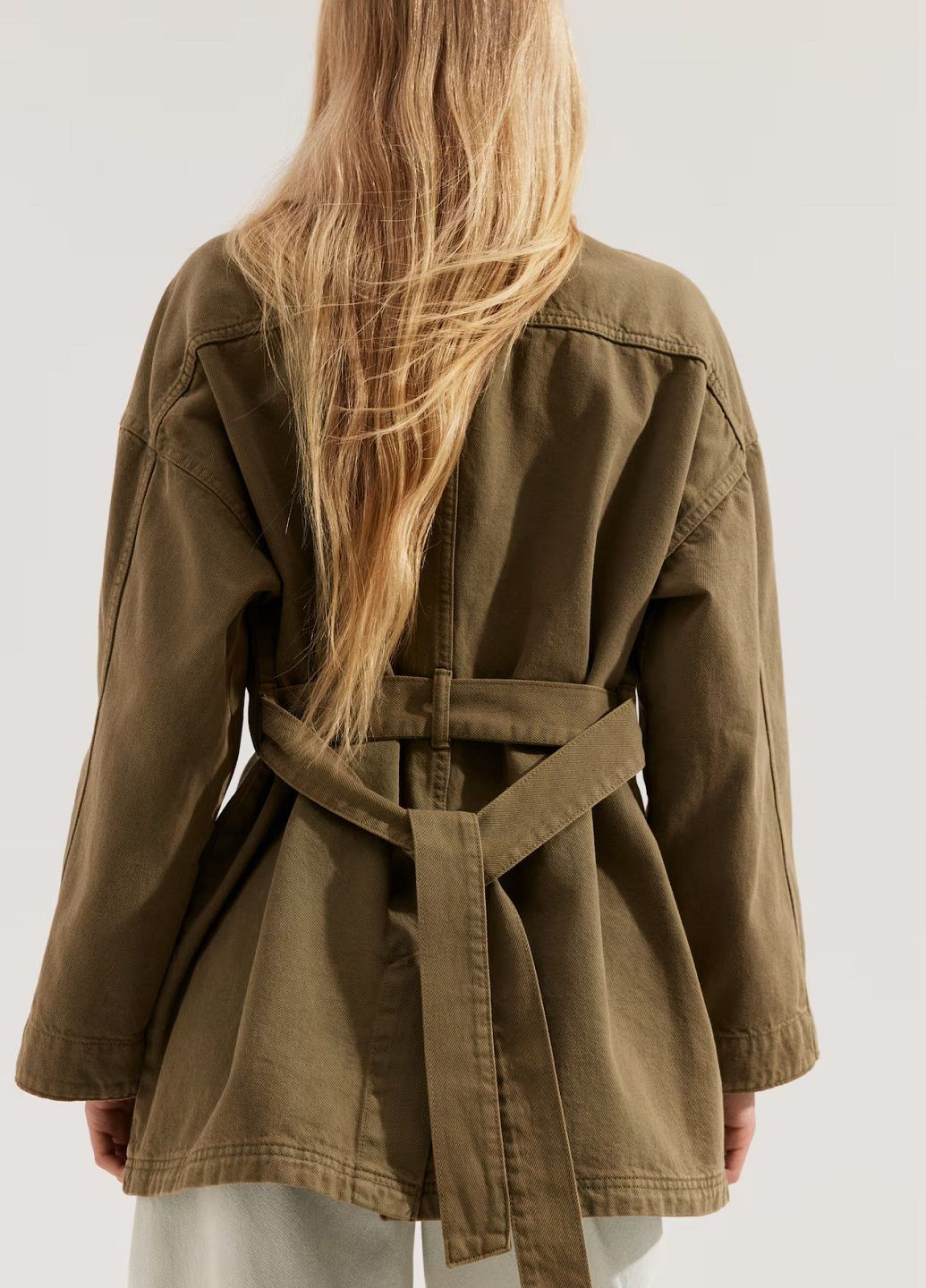 Оливковая демисезонная куртка H&M