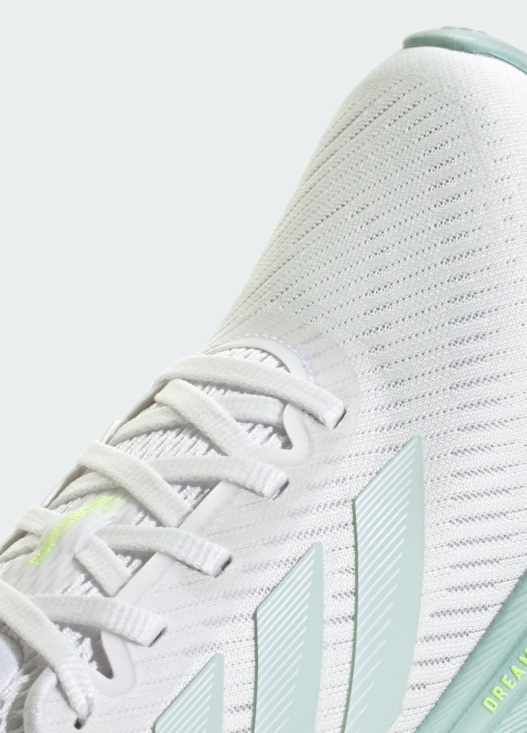 Кросівки Supernova Ease adidas білі всесезони (346449104)