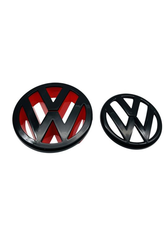 Эмблема передняя+задняя Golf V (GTI) черная глянцевая+красный (d=125 мм+110 мм) пластик Volkswagen (369611520)