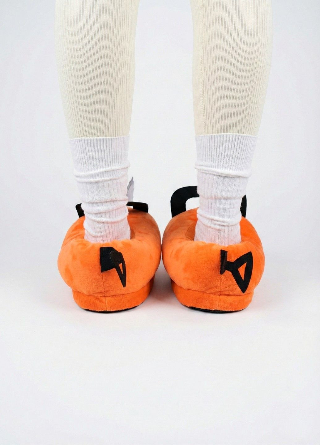 Капці домашні Почіта аніме Людина-Бензопила для підлітків та дорослих помаранчеві Lalapka (370858911)