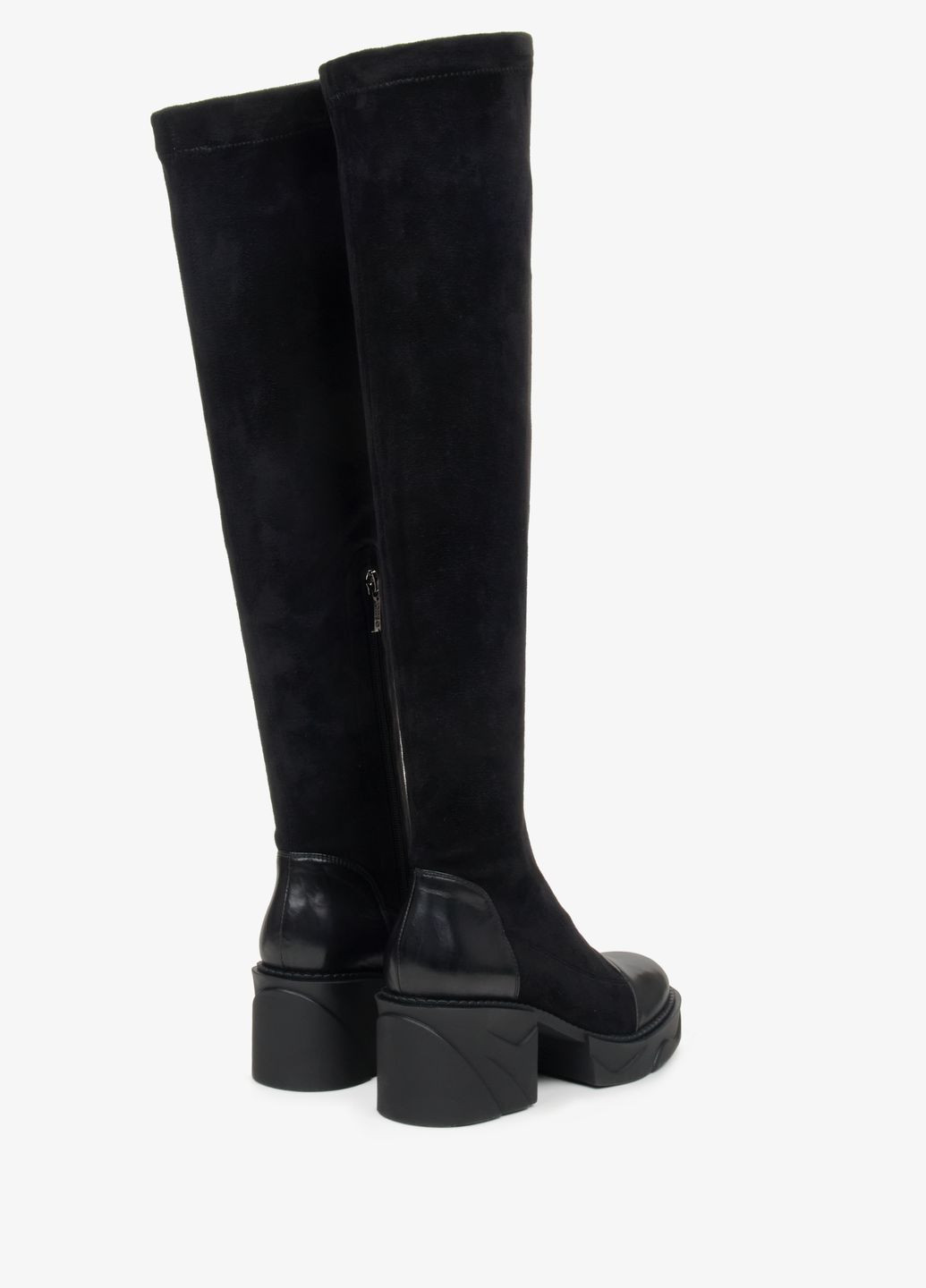 Черные осенние ботфорты, цвет черный Estro