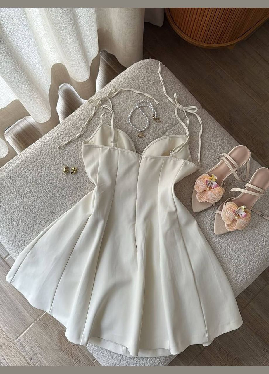 Молочна святковий жіноча сукня FINO Mode однотонна