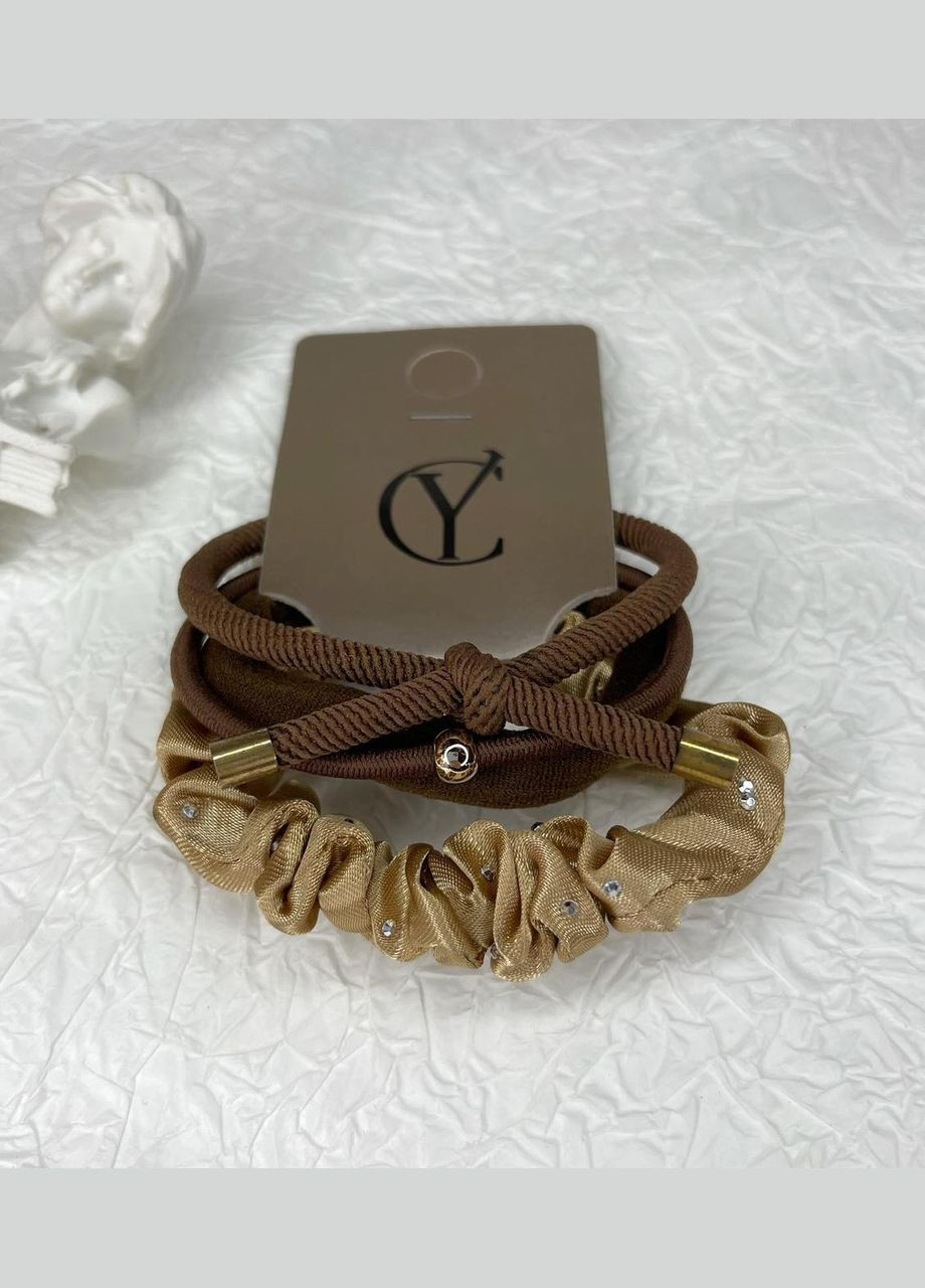 Гумки для волосся Набір тканинних резиночок з різних матеріалів Коричневий 6 см Упаковка 4 шт Finding (315799697)