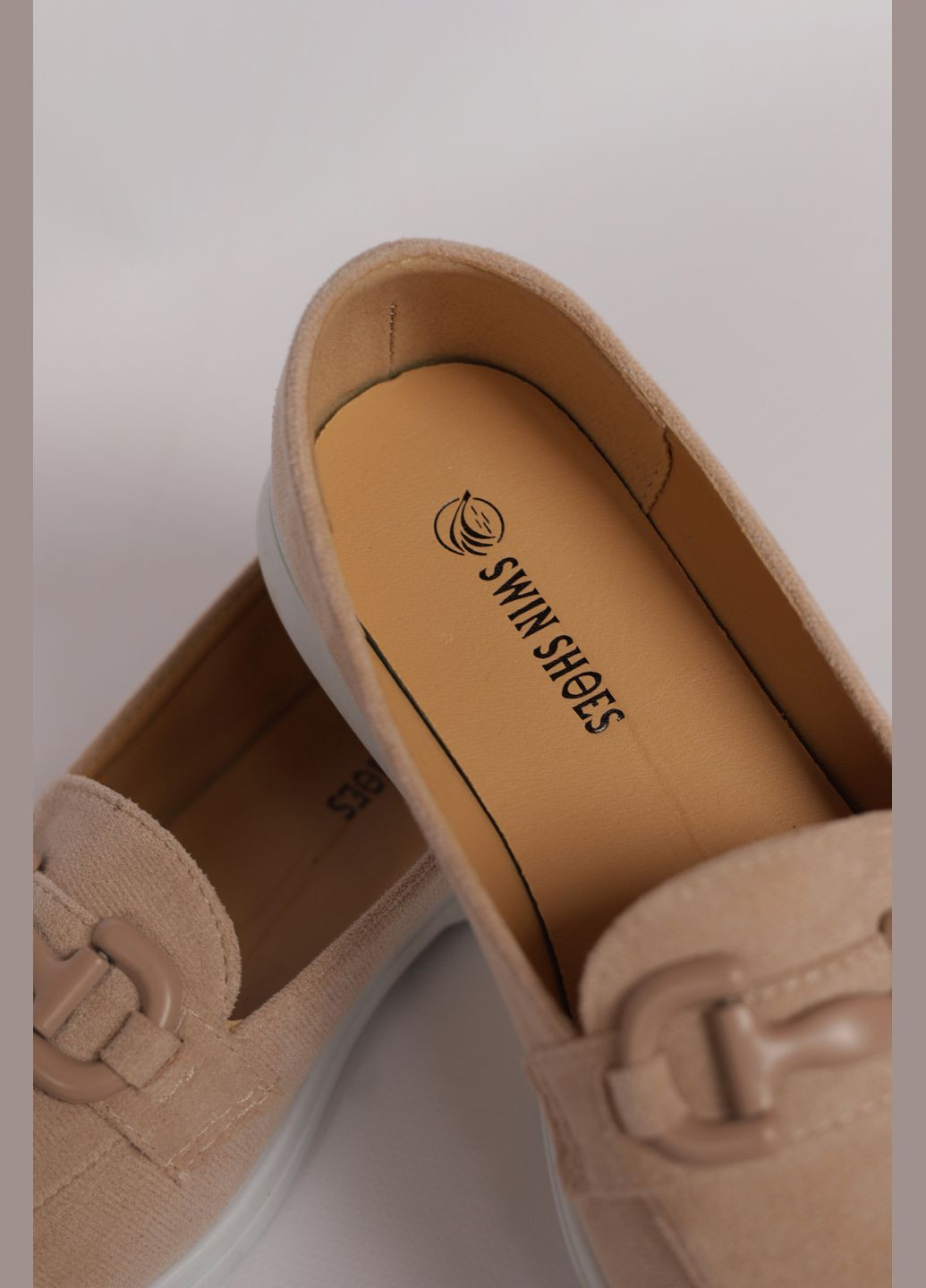 Let's Shop Туфли-лоферы женские светло-розового цвета лоферы светло-розовый з искусственный нубук, украина — демисезон (346390957)