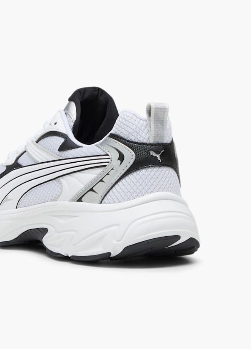 Белые демисезонные кроссовки мужские morphic base sneakers white 392982-02 Puma