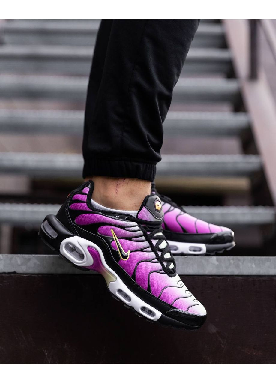 Цветные всесезонные nike air max plus tn bold berry (копия) No Brand