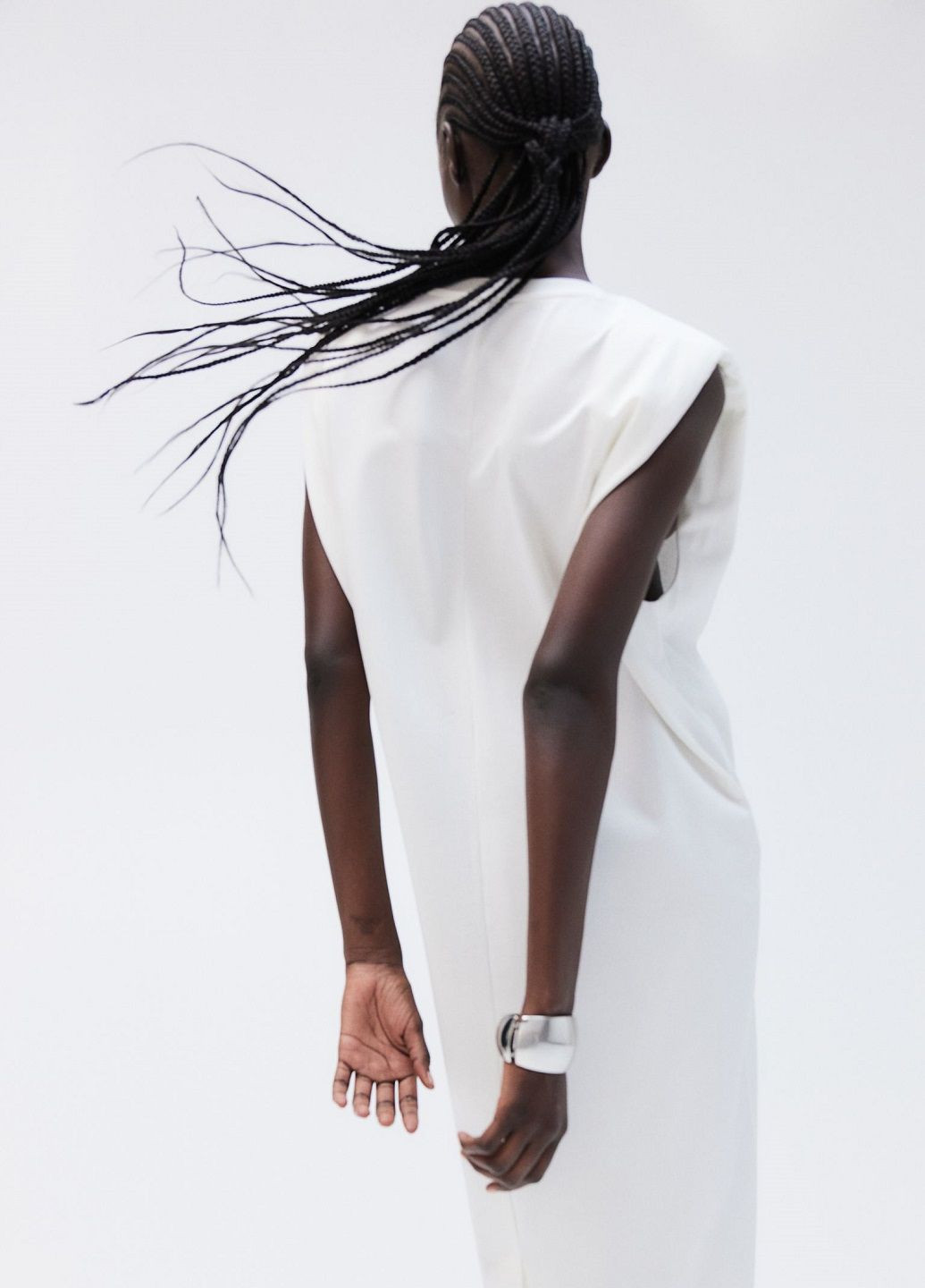 Белое кэжуал платье H&M однотонное