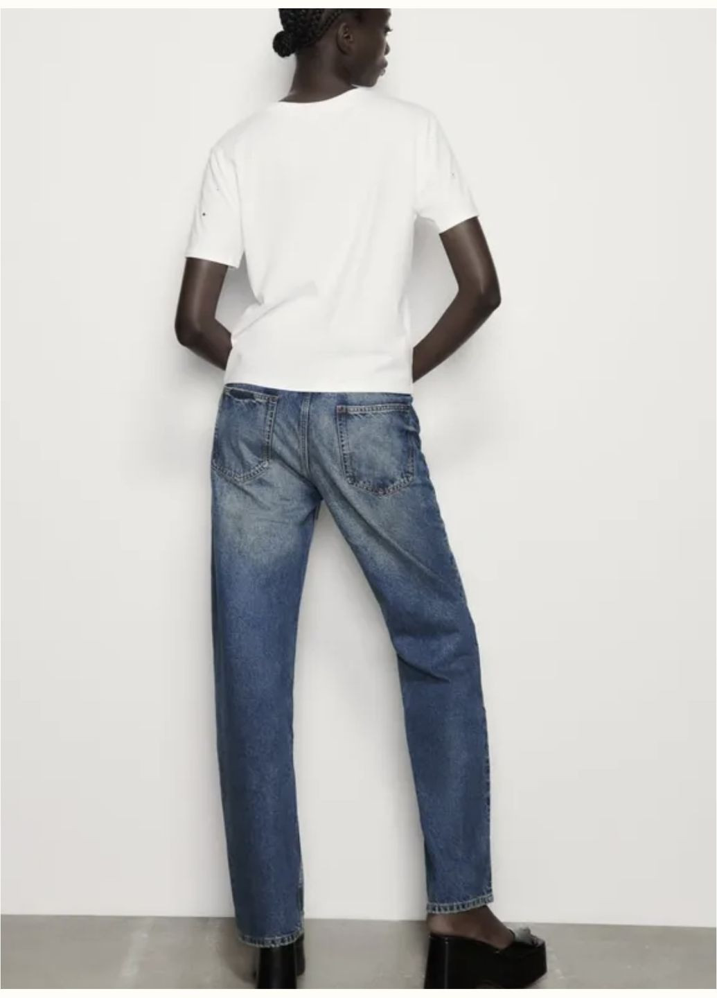 Белая футболка со стразами свободного кроя Zara - (324445137)