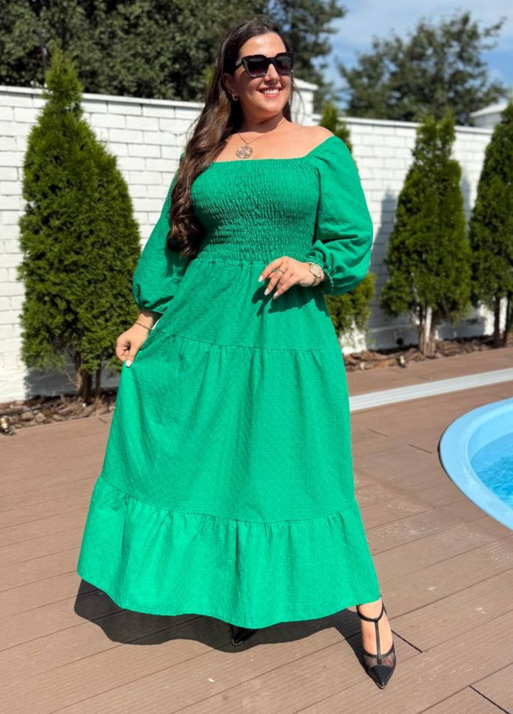 Зеленое повседневный изысканное легкое летнее макси платье прошва с подкладкой и длинными рукавами фонарик Tik-Tak однотонное