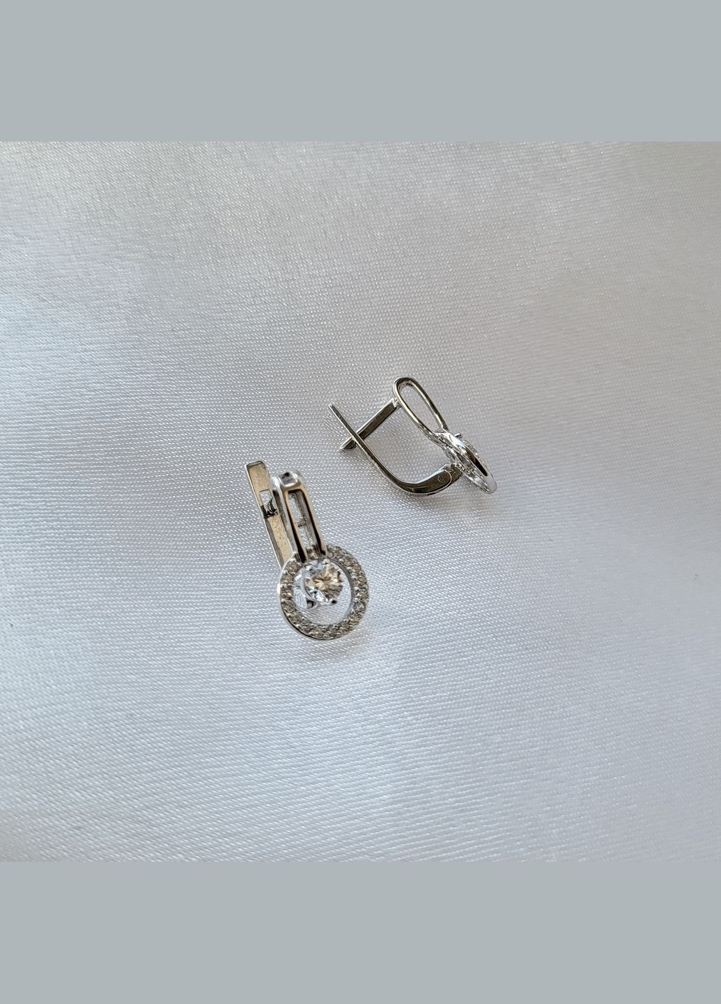 Срібні сережки Коло в Білих каменях срібло 925 проби Родоване 5550р 2.90г No Brand (306741441)