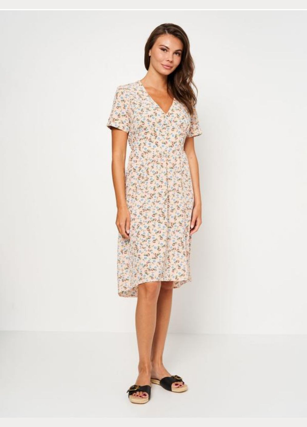 Персиковое платье Anastasimo